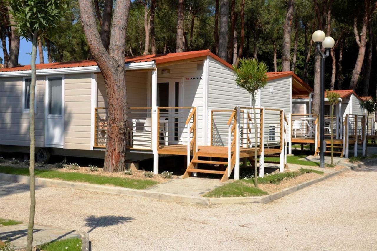 Villaggio Lido D'Abruzzo Roseto Degli Abruzzi Exterior foto